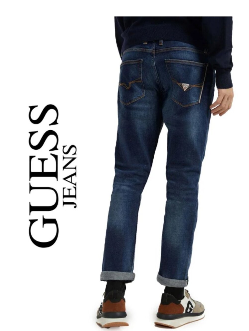 GUESS Men's Tapered Leg Mid-Wash Blue Jeans Size 36